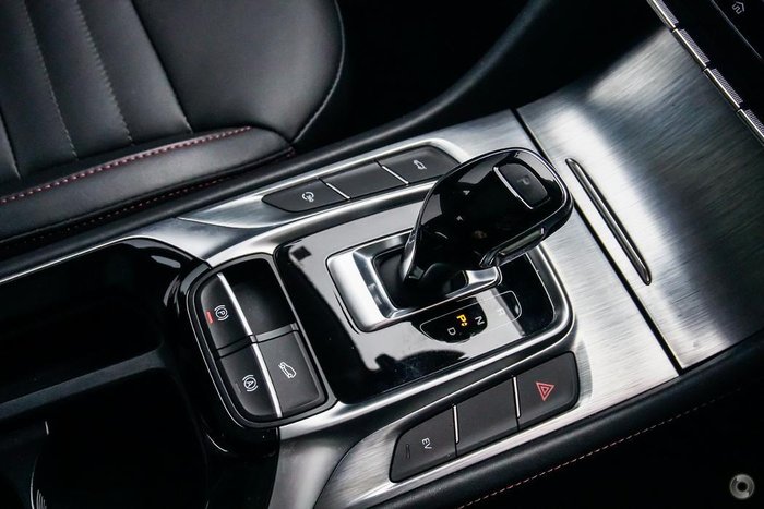 2021 MG HS PHEV Essence