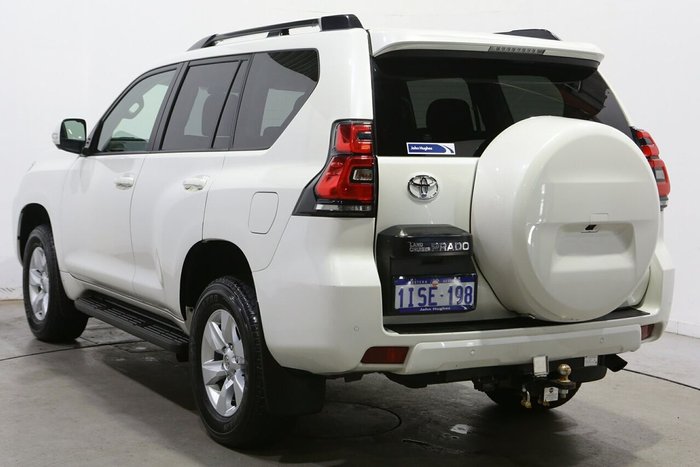 2022 Toyota Landcruiser Prado GXL