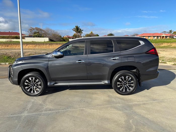 2021 Mitsubishi Pajero Sport GLS