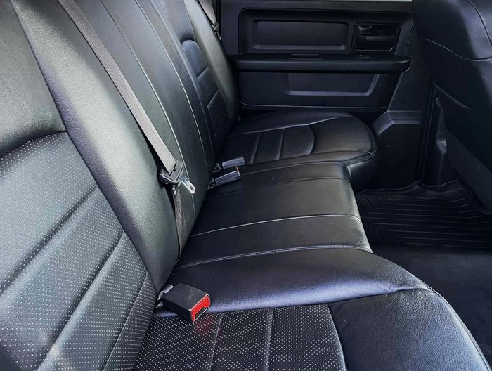 2021 RAM 1500 Express RamBox DS MY21 4X4 Dual Range Bright White