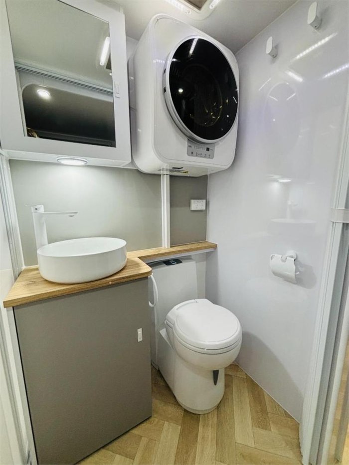2025 Wonderland RV Amaroo