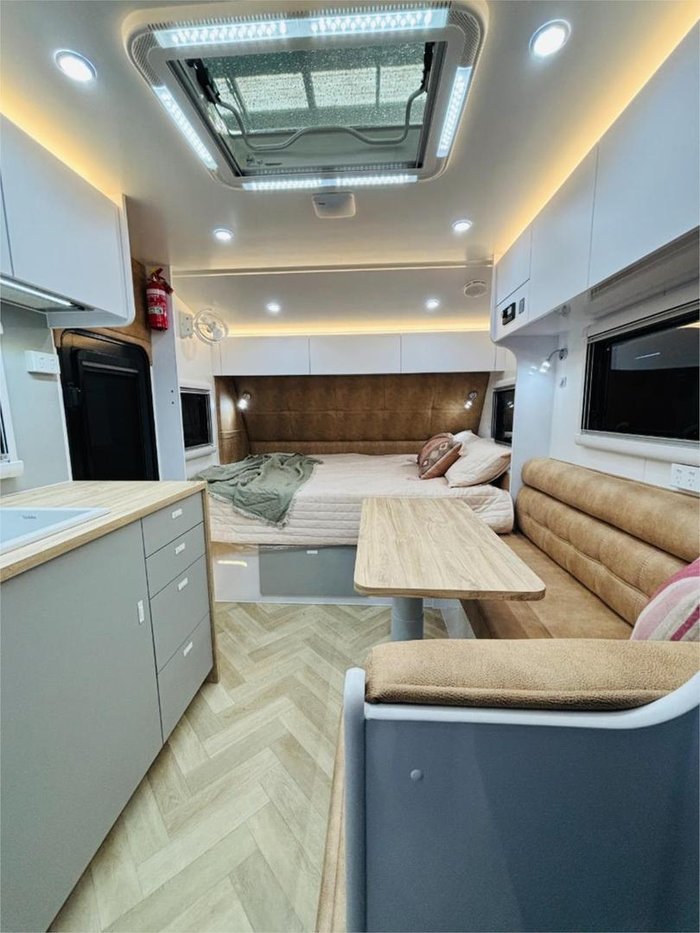 2025 Wonderland RV Amaroo