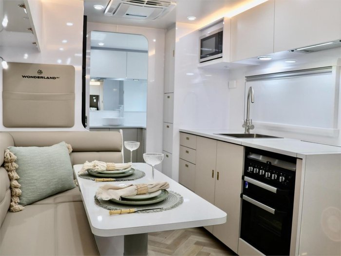 2025 Wonderland RV Amaroo 21Ft Large Ensuite Layout