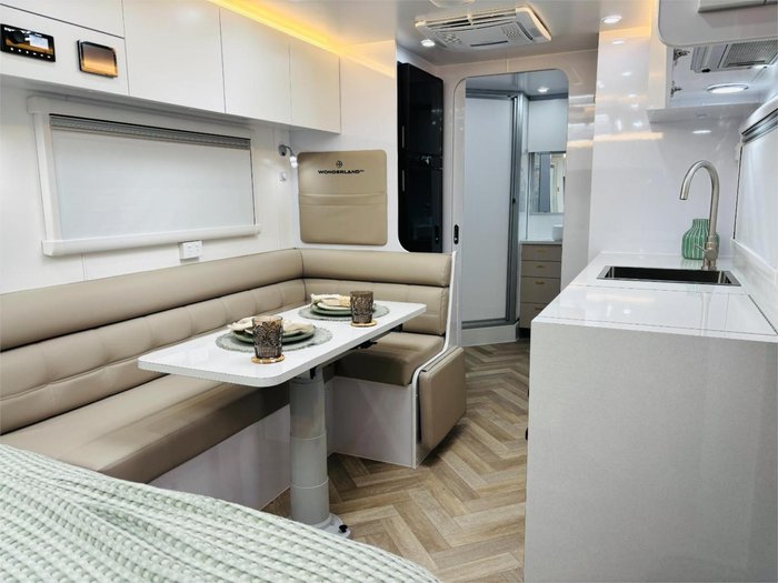 2025 Wonderland RV Amaroo 21Ft Large Ensuite Layout