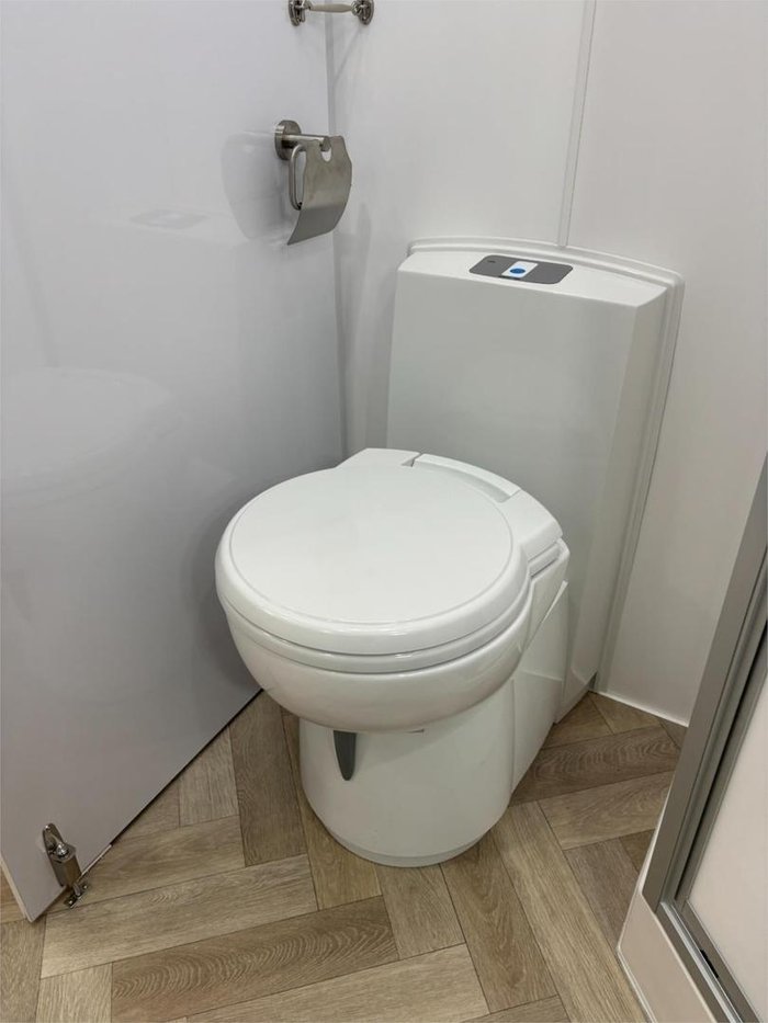 2025 Wonderland RV Amaroo 21Ft Large Ensuite Layout