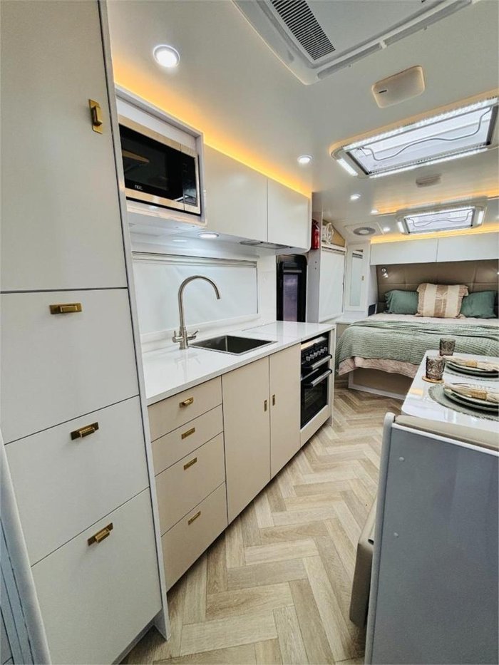 2025 Wonderland RV Amaroo 21Ft Large Ensuite Layout