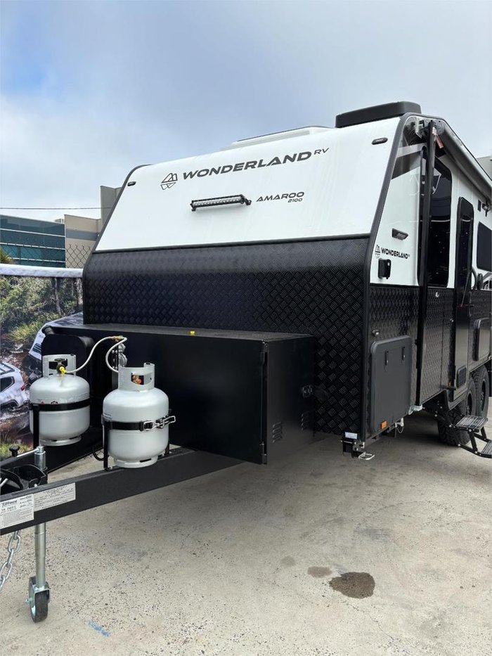2025 Wonderland RV Amaroo 21Ft Large Ensuite Layout