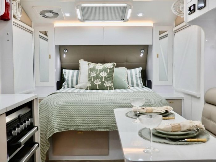 2025 Wonderland RV Amaroo 21Ft Large Ensuite Layout