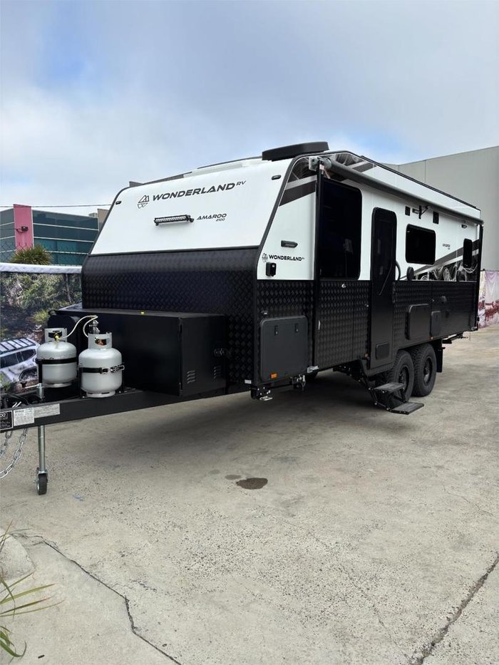 2025 Wonderland RV Amaroo 21Ft Large Ensuite Layout