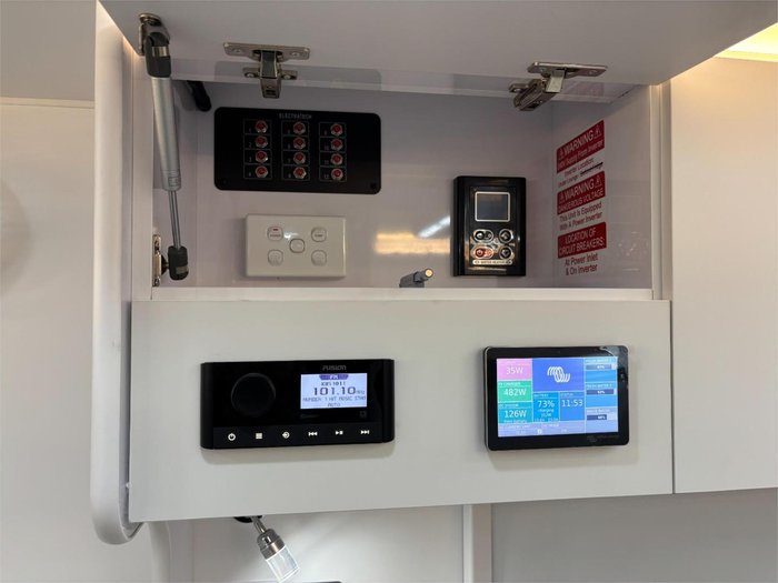 2025 Wonderland RV Amaroo 21Ft Large Ensuite Layout