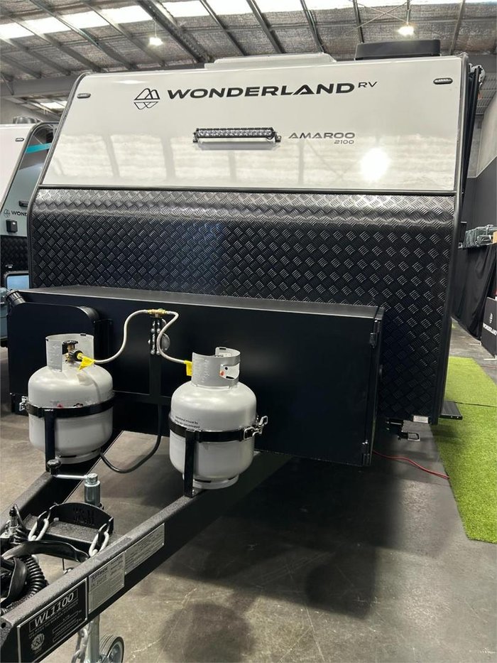 2025 Wonderland RV Amaroo 21Ft Large Ensuite Layout