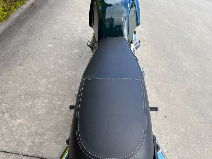 2025 Royal Enfield INTERCEPTOR 650 E5 CUSTOM Green