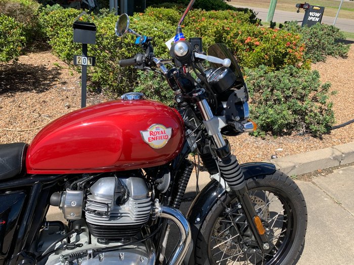 2022 Royal Enfield INTERCEPTOR 650 E5 CLASSIC CANYON RED