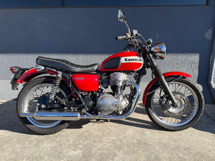 2009 Kawasaki W400 W Series Red