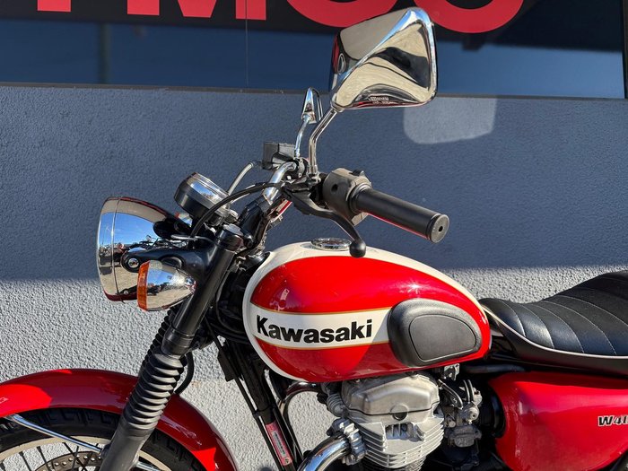 2009 Kawasaki W400 W Series Red
