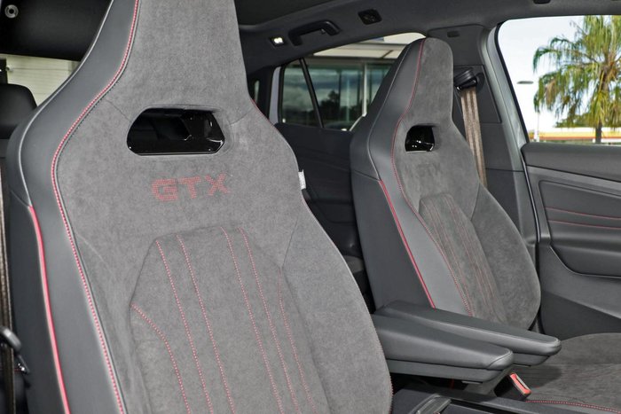 2025 Volkswagen ID.5 GTX