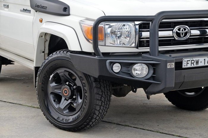 2019 Toyota Landcruiser GXL VDJ76R 4X4 Dual Range French Vanilla