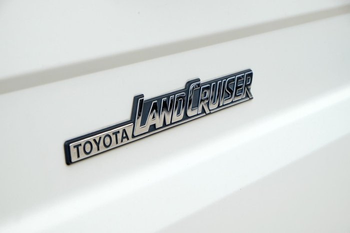 2019 Toyota Landcruiser GXL VDJ76R 4X4 Dual Range French Vanilla