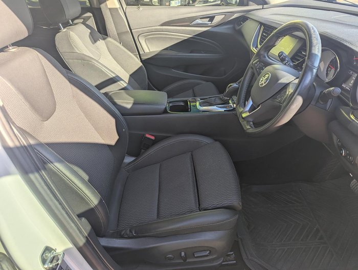 2018 Holden Commodore RS ZB MY19 Summit White