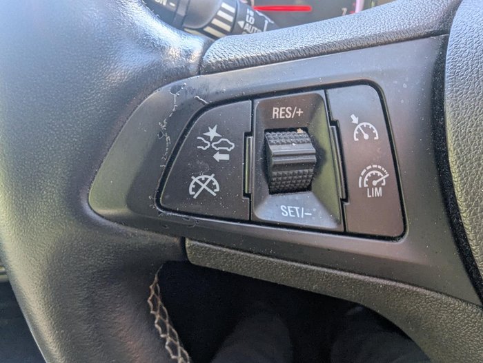 2018 Holden Commodore RS ZB MY19 Summit White