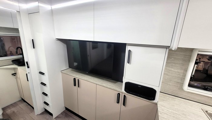 2025 Avida Esperance LX 