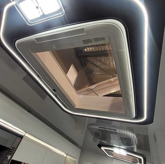 2025 Avida Esperance LX 