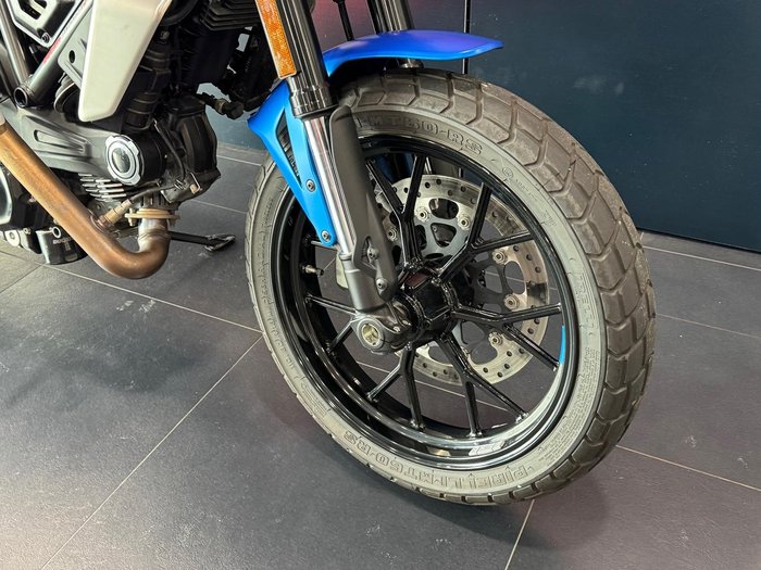 2024 Ducati Scrambler ICON Scrambler Blue