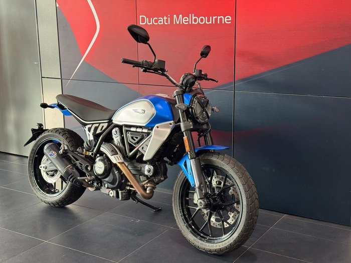 2024 Ducati Scrambler ICON Scrambler Blue
