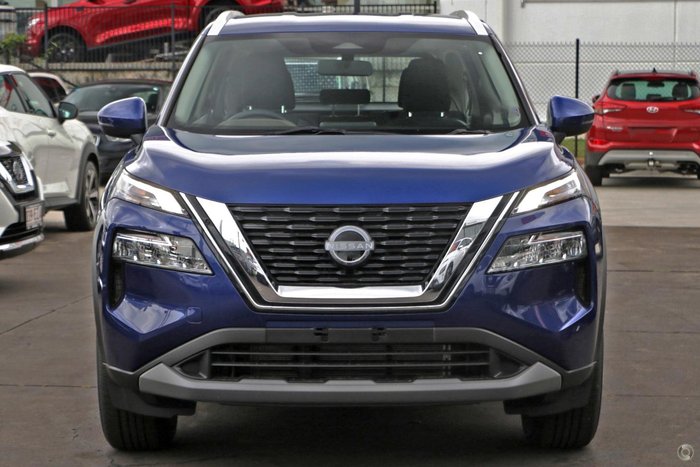2025 Nissan X-TRAIL ST