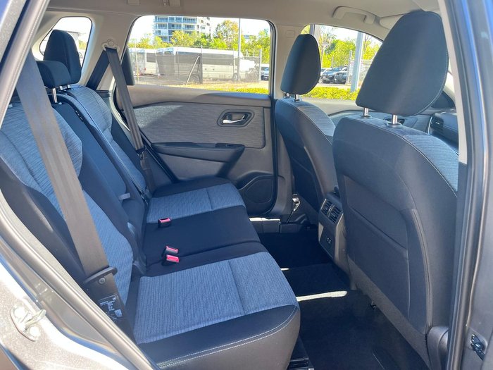 2025 Nissan X-TRAIL ST