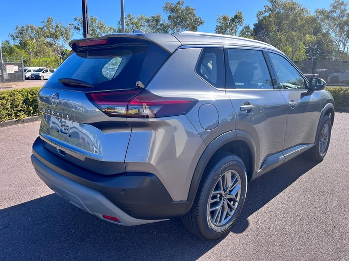 2025 Nissan X-TRAIL ST