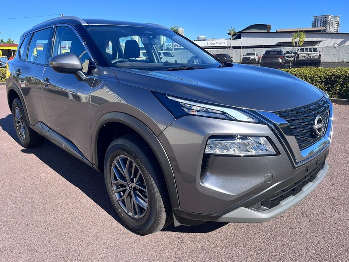 2025 Nissan X-TRAIL ST