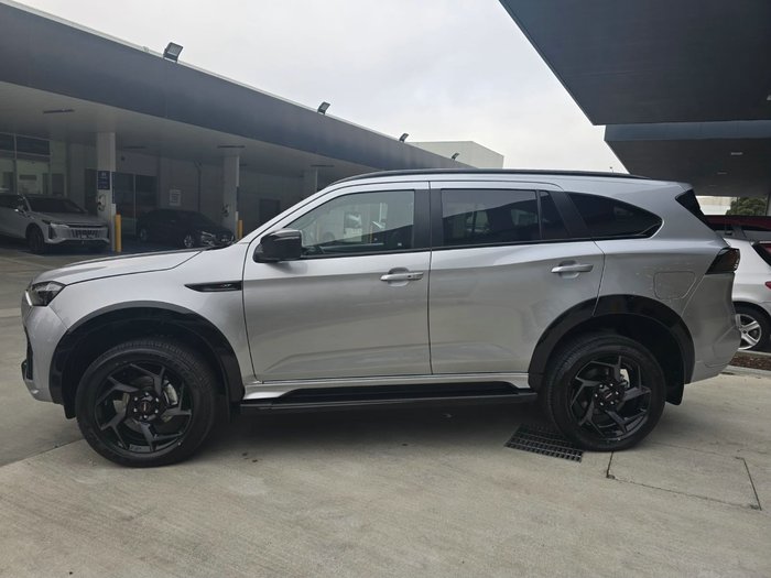 2025 Isuzu MU-X X-TERRAIN