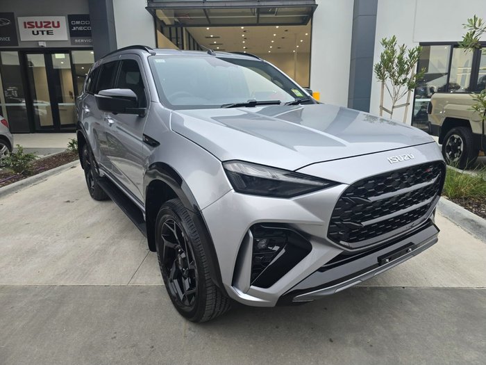 2025 Isuzu MU-X X-TERRAIN