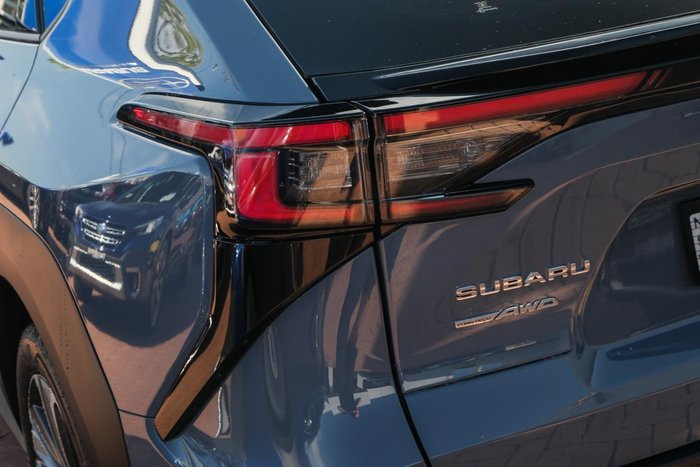 2023 Subaru Solterra AWD Touring E1-1 MY24 AWD Harbour Mist Grey/Galactic Black
