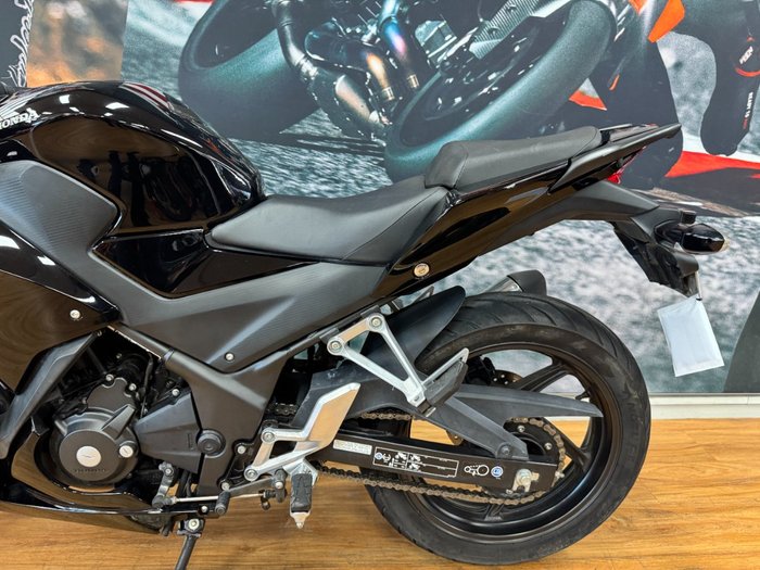 2015 Honda CBR300R BLACK