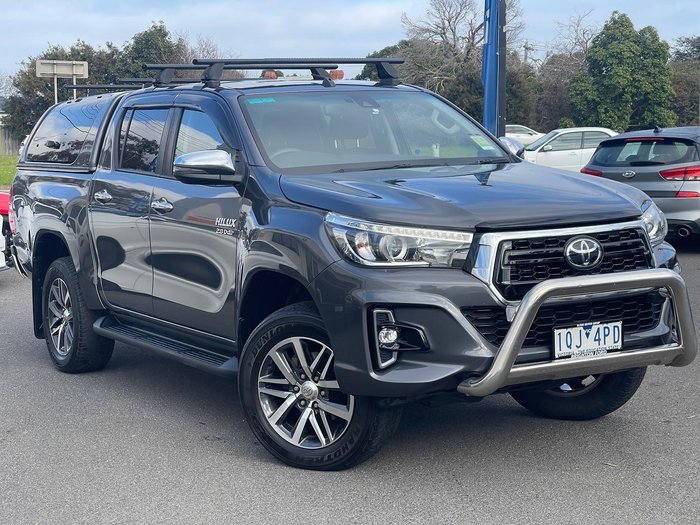 2019 Toyota Hilux SR5