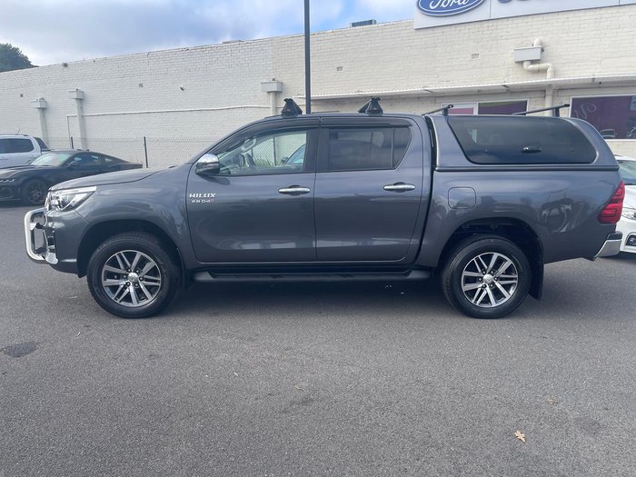2019 Toyota Hilux SR5