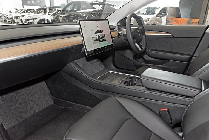 2022 Tesla Model 3 Rear-Wheel Drive Pearl White