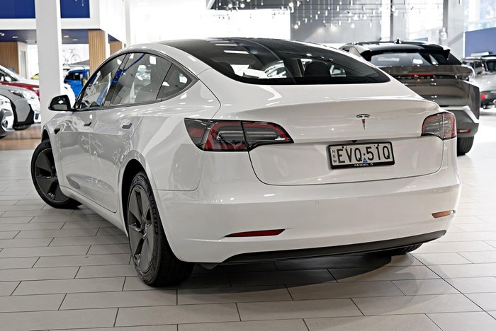 2022 Tesla Model 3 Rear-Wheel Drive Pearl White