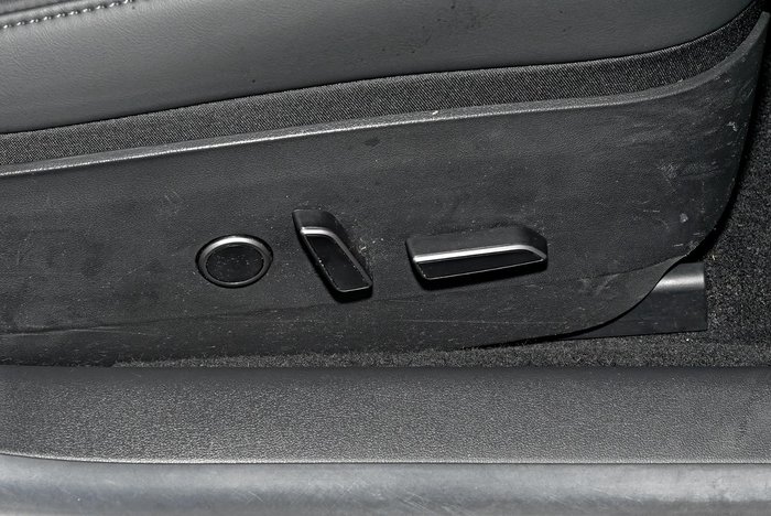 2022 Tesla Model 3 Rear-Wheel Drive Pearl White