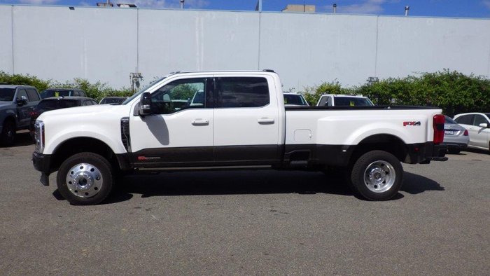 2024 Ford F450 Platinum