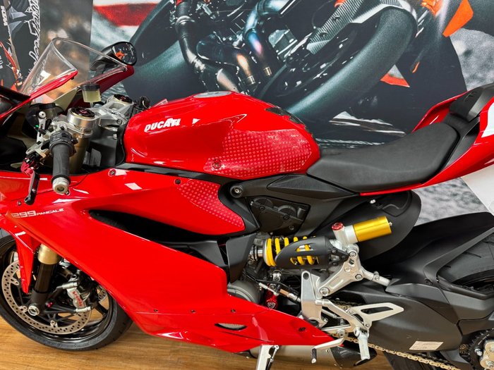 2016 DUCATI 1299 PANIGALE RED