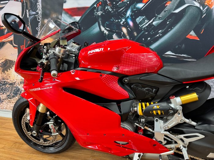 2016 DUCATI 1299 PANIGALE RED