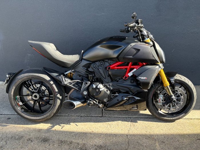 2022 DUCATI DIAVEL 1260 S (SGREY/ TBLACK) BLACK