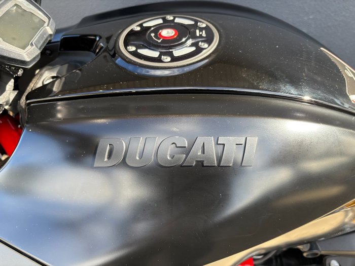 2022 DUCATI DIAVEL 1260 S (SGREY/ TBLACK) BLACK