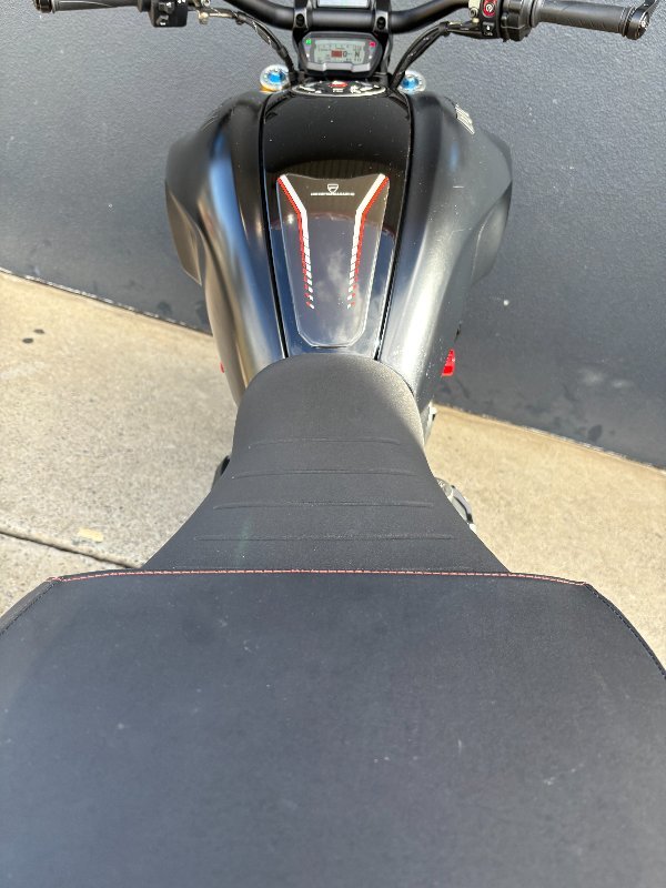 2022 DUCATI DIAVEL 1260 S (SGREY/ TBLACK) BLACK