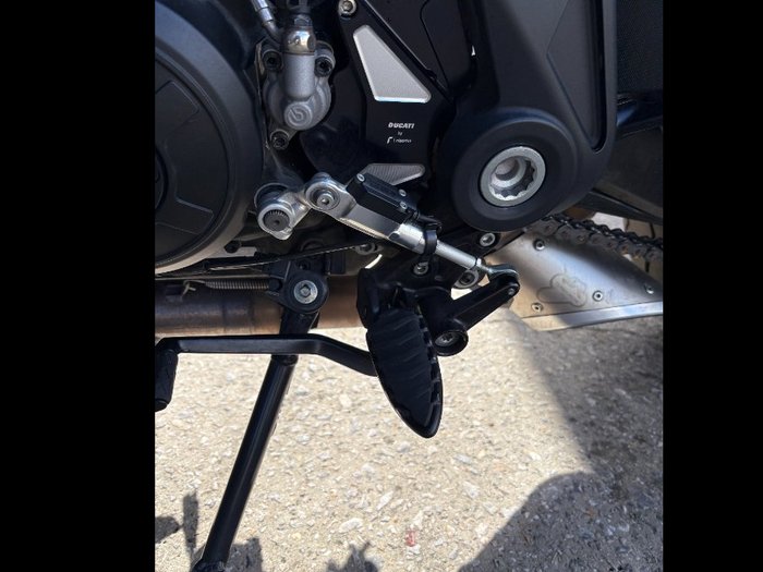 2022 DUCATI DIAVEL 1260 S (SGREY/ TBLACK) BLACK