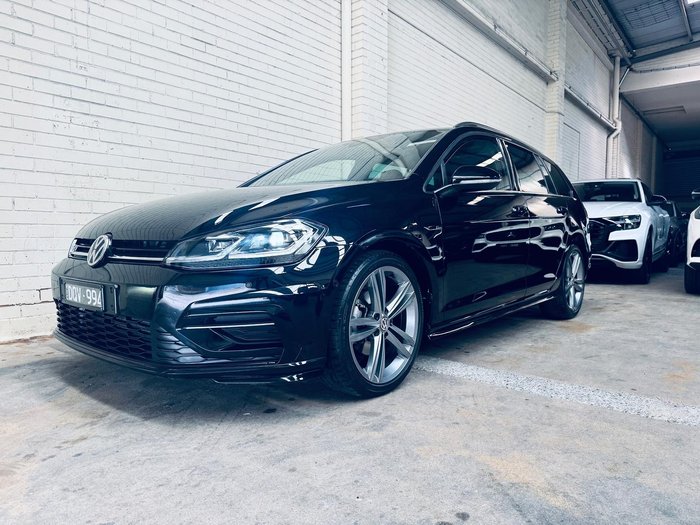 2020 Volkswagen Golf 110TSI Highline 7.5 MY20 Deep Black