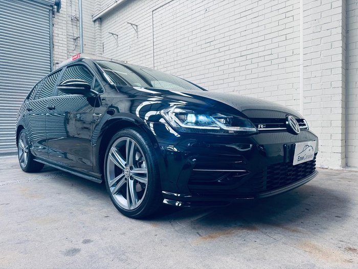 2020 Volkswagen Golf 110TSI Highline 7.5 MY20 Deep Black
